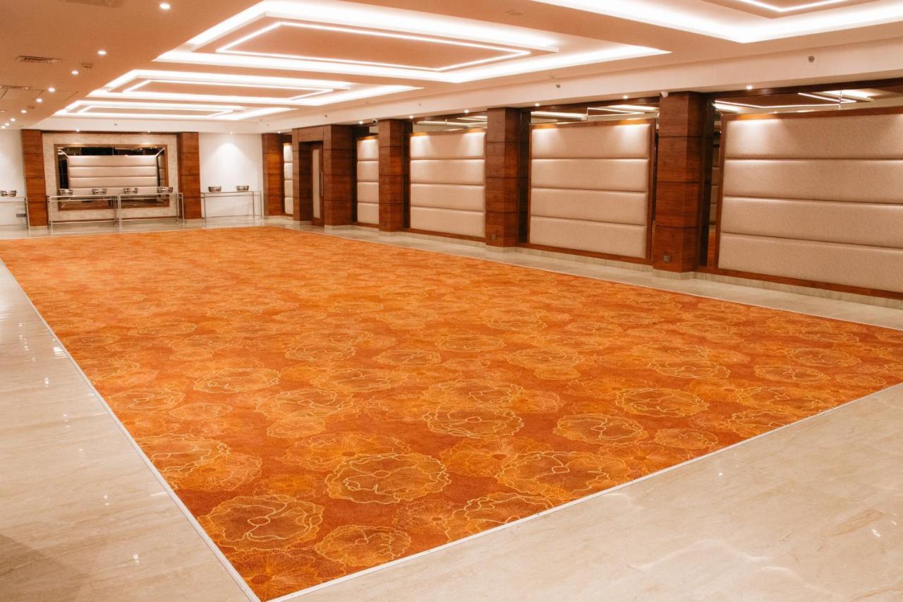 Playotel Premier Vijay Nagar Indaur Kültér fotó