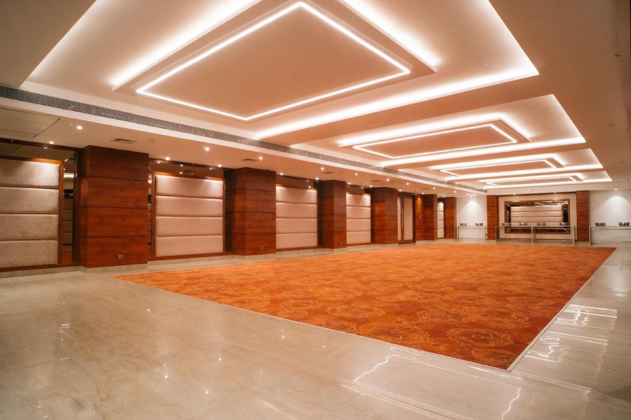 Playotel Premier Vijay Nagar Indaur Kültér fotó
