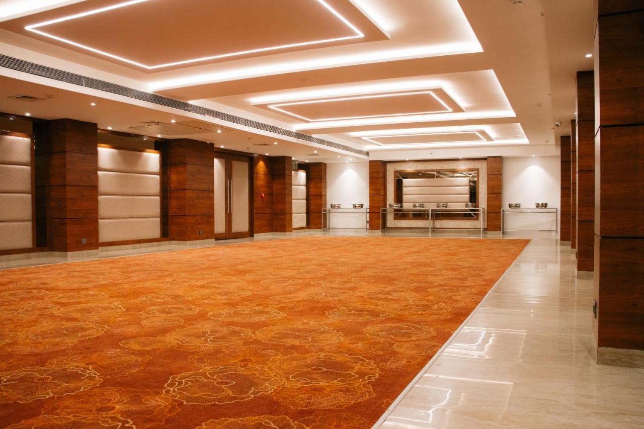 Playotel Premier Vijay Nagar Indaur Kültér fotó