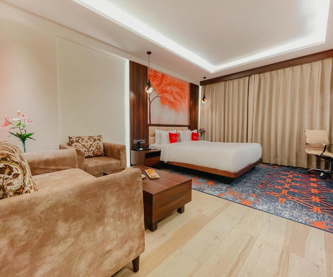 Playotel Premier Vijay Nagar Indaur Kültér fotó