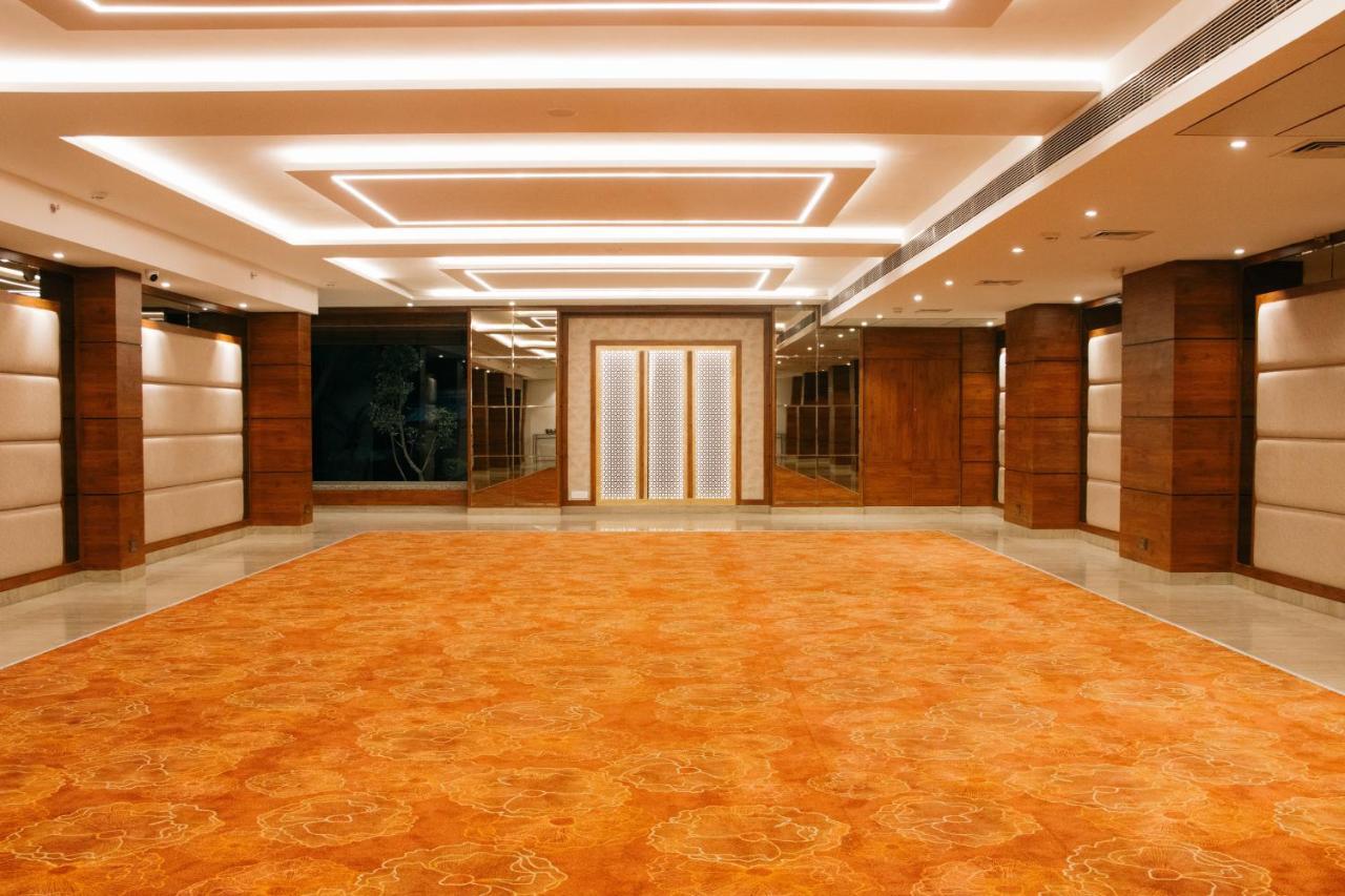 Playotel Premier Vijay Nagar Indaur Kültér fotó